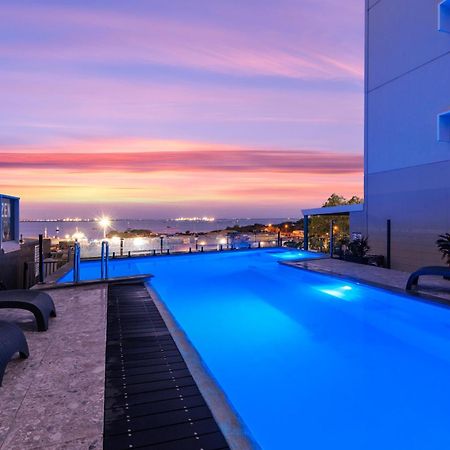 Ramada Suites By Wyndham Zen Quarter Дарвин Экстерьер фото